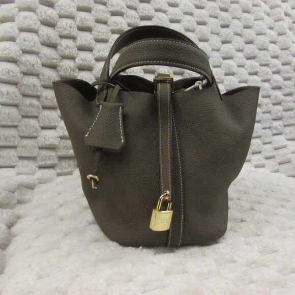 Women's Cowhide Bucket Bag, Fashionable Solid Color Taupe Handbag - Picture 13 of 14